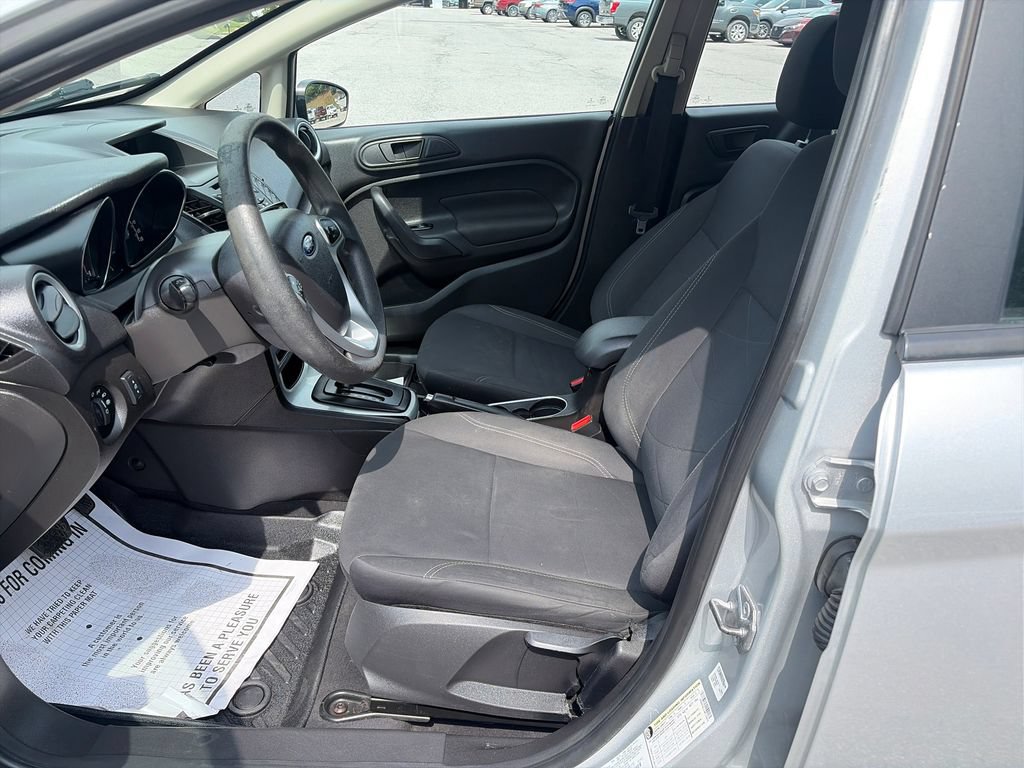 Used 2018 Ford Fiesta SE FWD image 10
