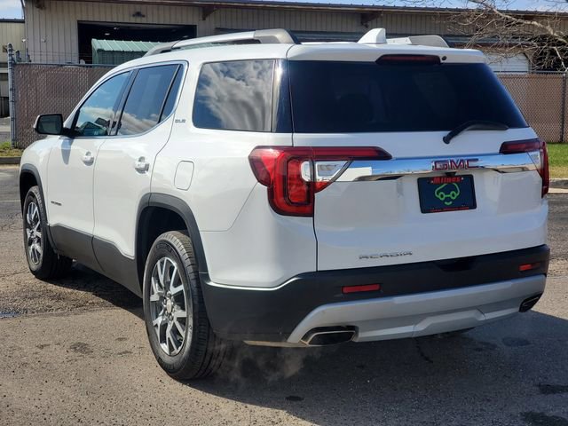 Certified 2022 GMC Acadia SLE w/ Driver Convenience Package image 3