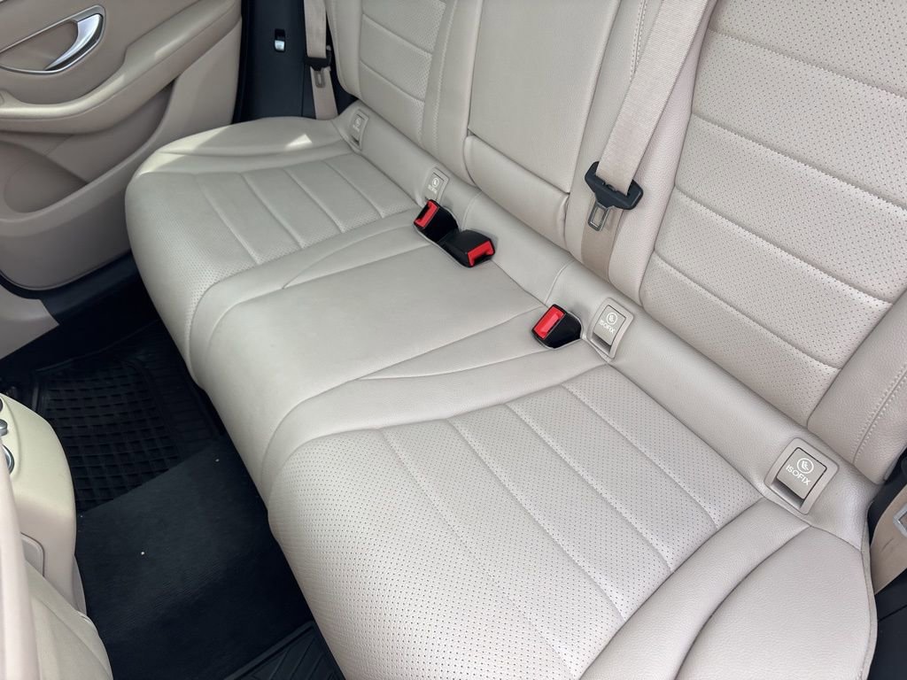 Used 2016 Mercedes-Benz GLC 300 4MATIC image 47