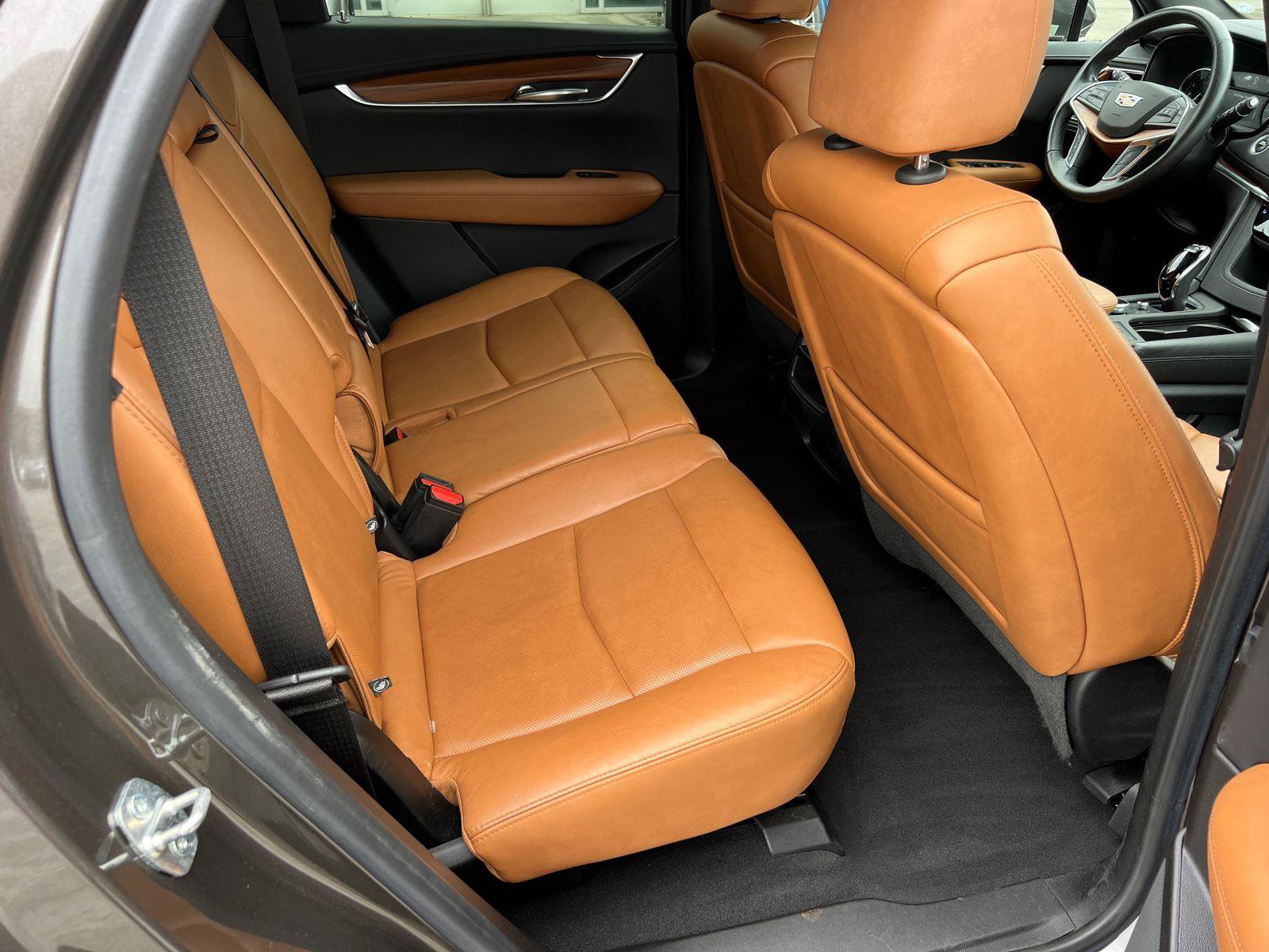 Used 2020 Cadillac XT5 Premium Luxury FWD image 15