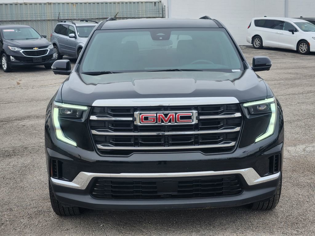 Used 2025 GMC Acadia Elevation image 2