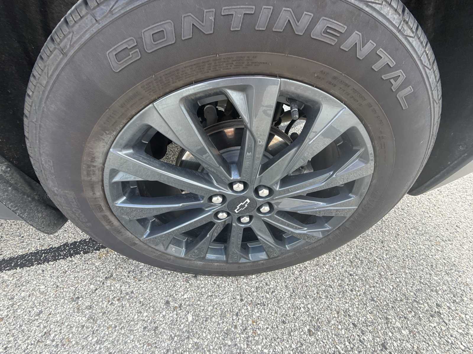 Used 2023 Chevrolet Traverse RS AWD/4WD image 34