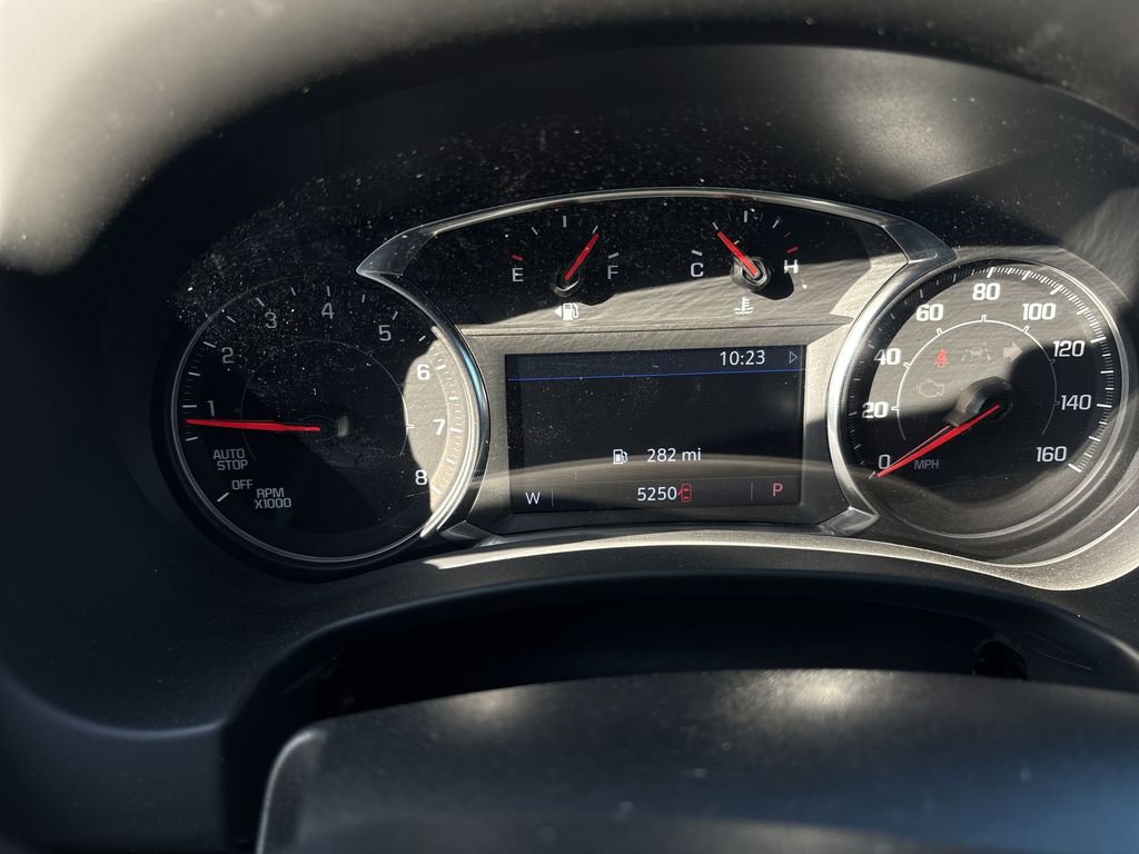 Used 2023 GMC Terrain SLT image 21