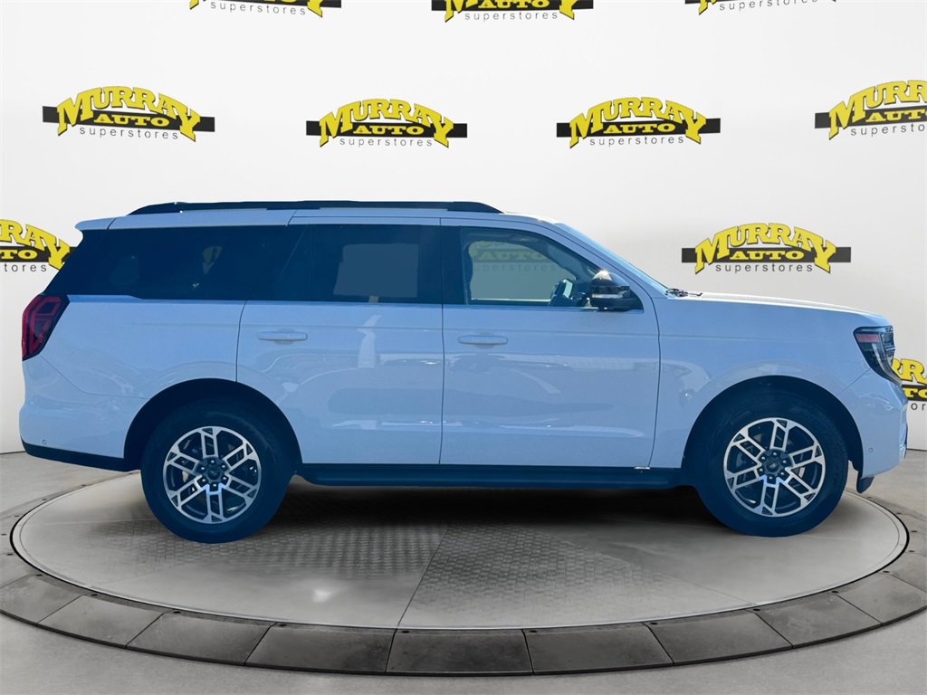 Used 2025 Ford Expedition Active image 6