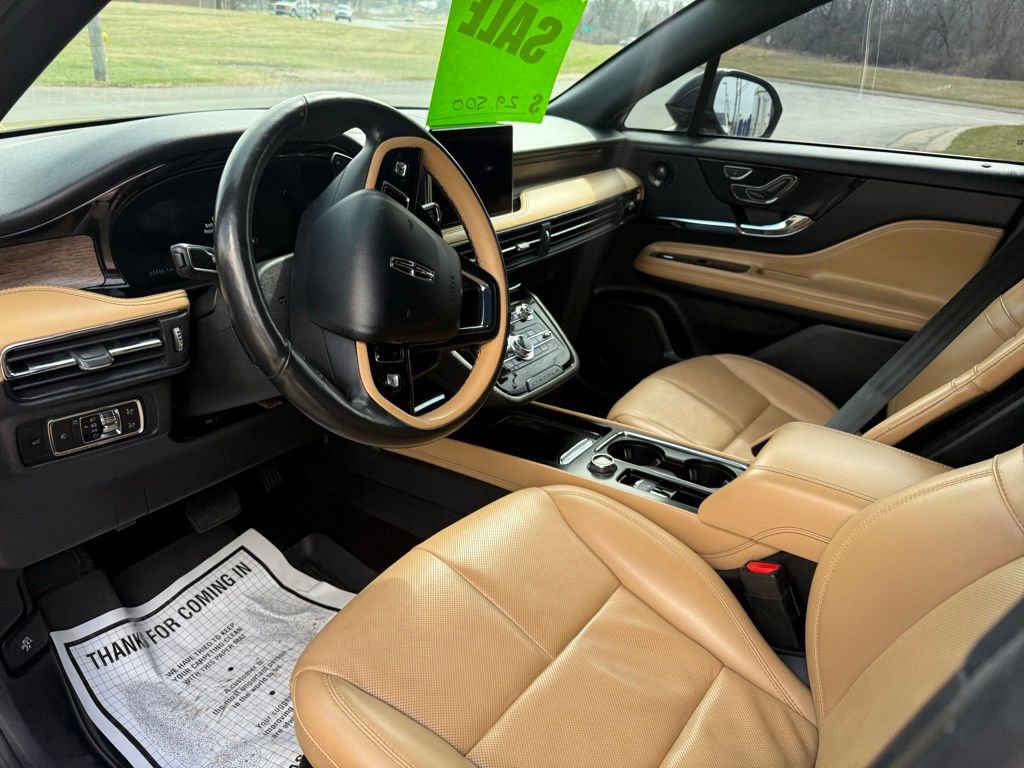 Used 2021 Lincoln Corsair Reserve w/ Equipment Group 201A image 35