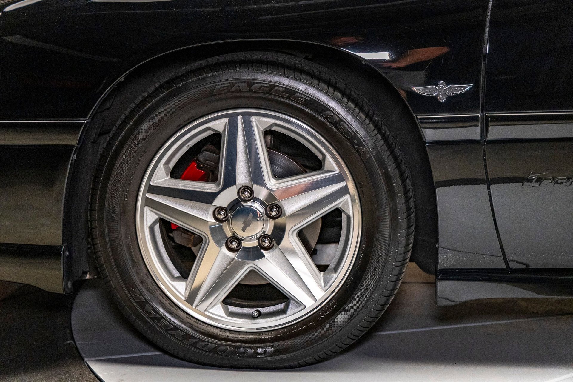 Used 2004 Chevrolet Impala SS image 13