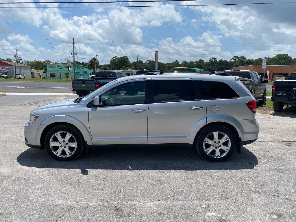 Used 2012 Dodge Journey R/T w/ Flexible Seating Group AWD/4WD image 1