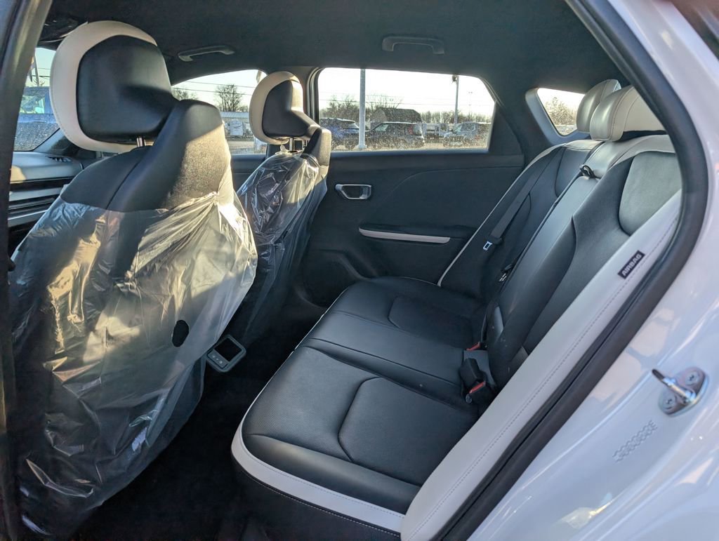 New 2026 Kia K4 GT-Line image 9