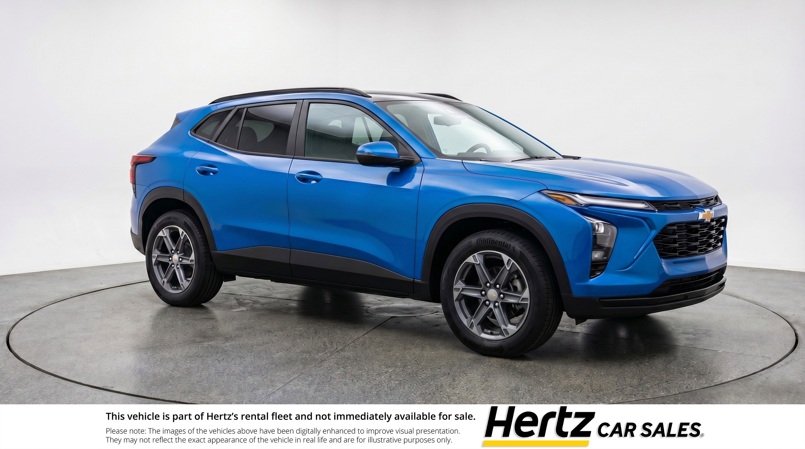 Used 2025 Chevrolet Blazer LT image 1