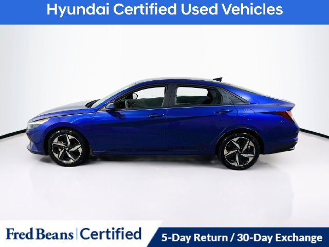 Used 2023 Hyundai Elantra SEL w/ Convenience Package FWD image 5