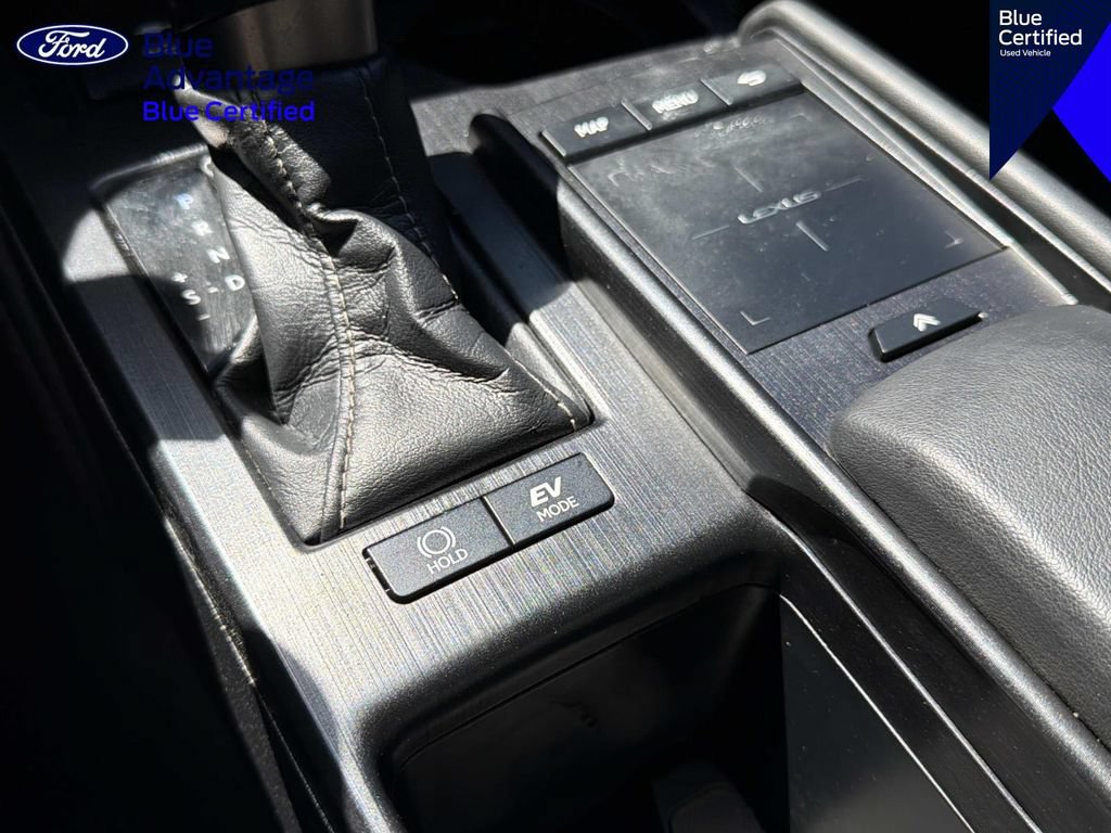 Used 2021 Lexus ES 300h w/ Luxury Package FWD image 29