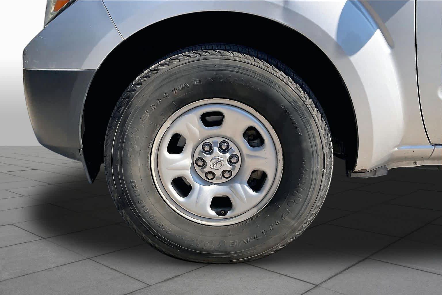 Used 2021 Nissan Frontier S RWD image 11