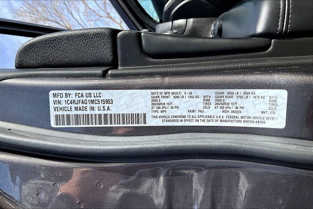 Used 2021 Jeep Grand Cherokee Laredo X image 36