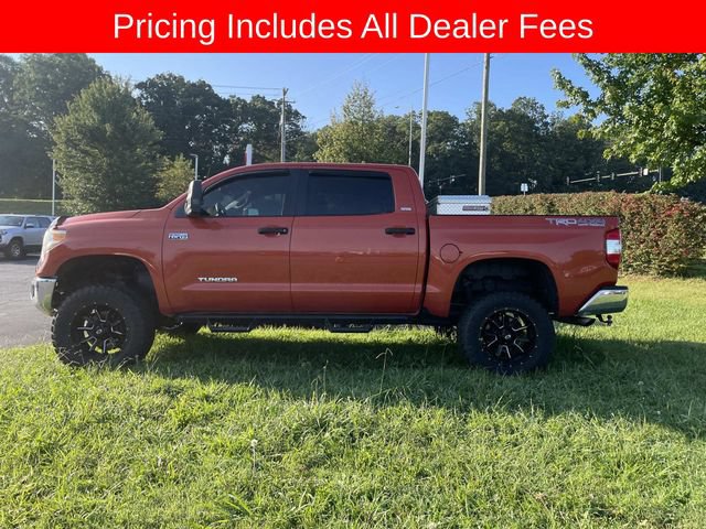 Used 2016 Toyota Tundra SR5 w/ TRD Off Road Package AWD/4WD image 5