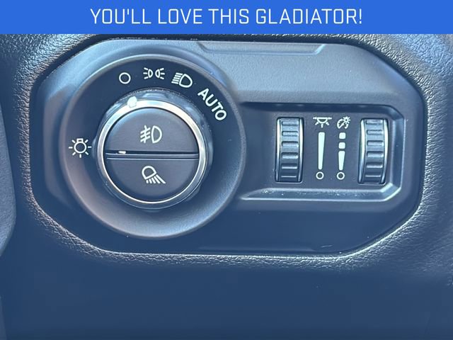 Used 2022 Jeep Gladiator Mojave w/ LED Lighting Group image 31