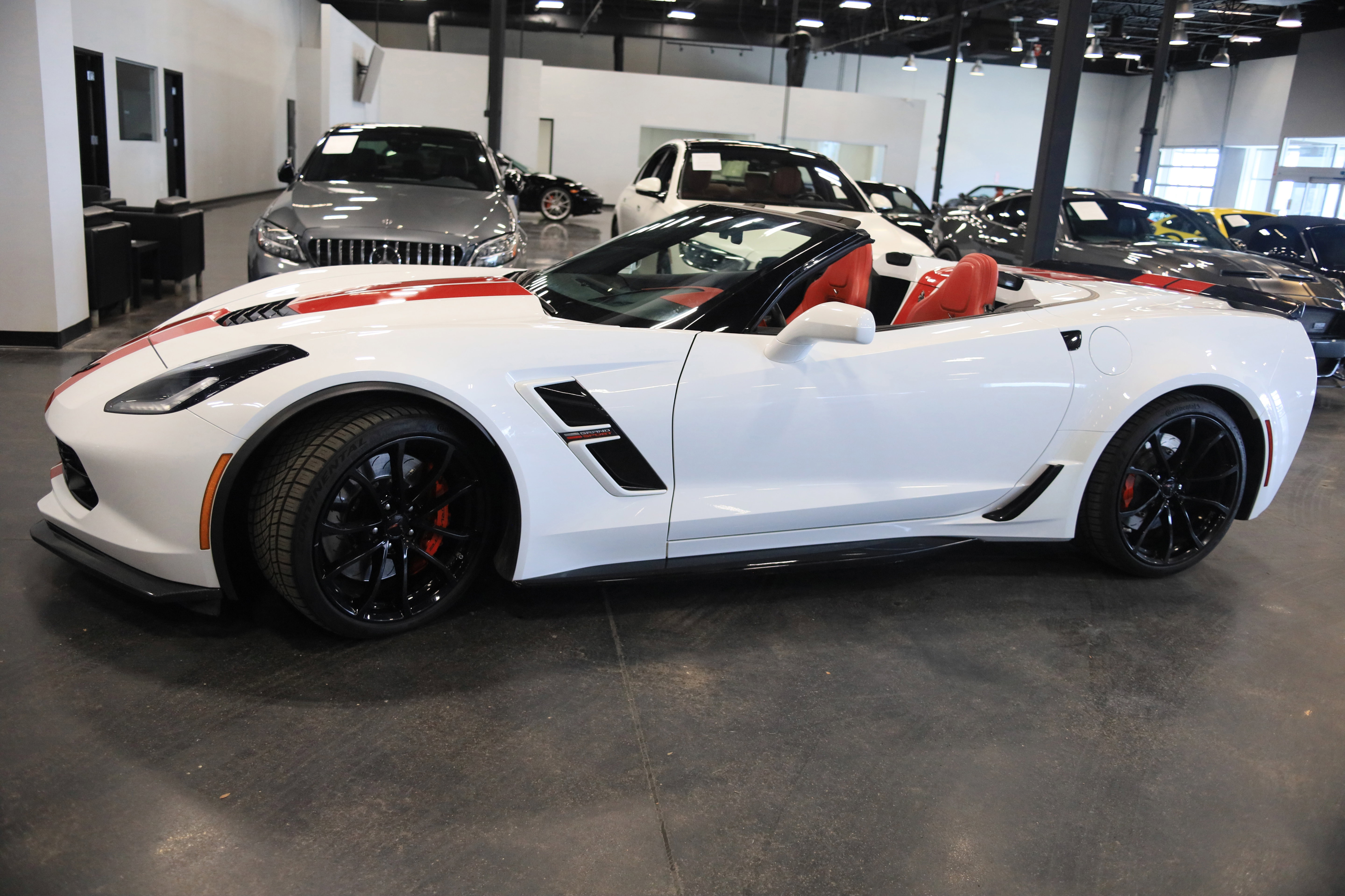 Used 2019 Chevrolet Corvette Grand Sport image 9