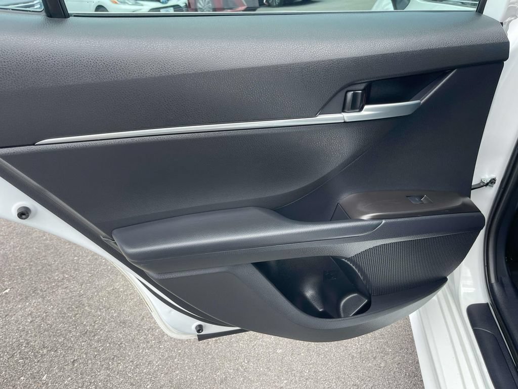 Used 2024 Toyota Camry SE FWD image 20