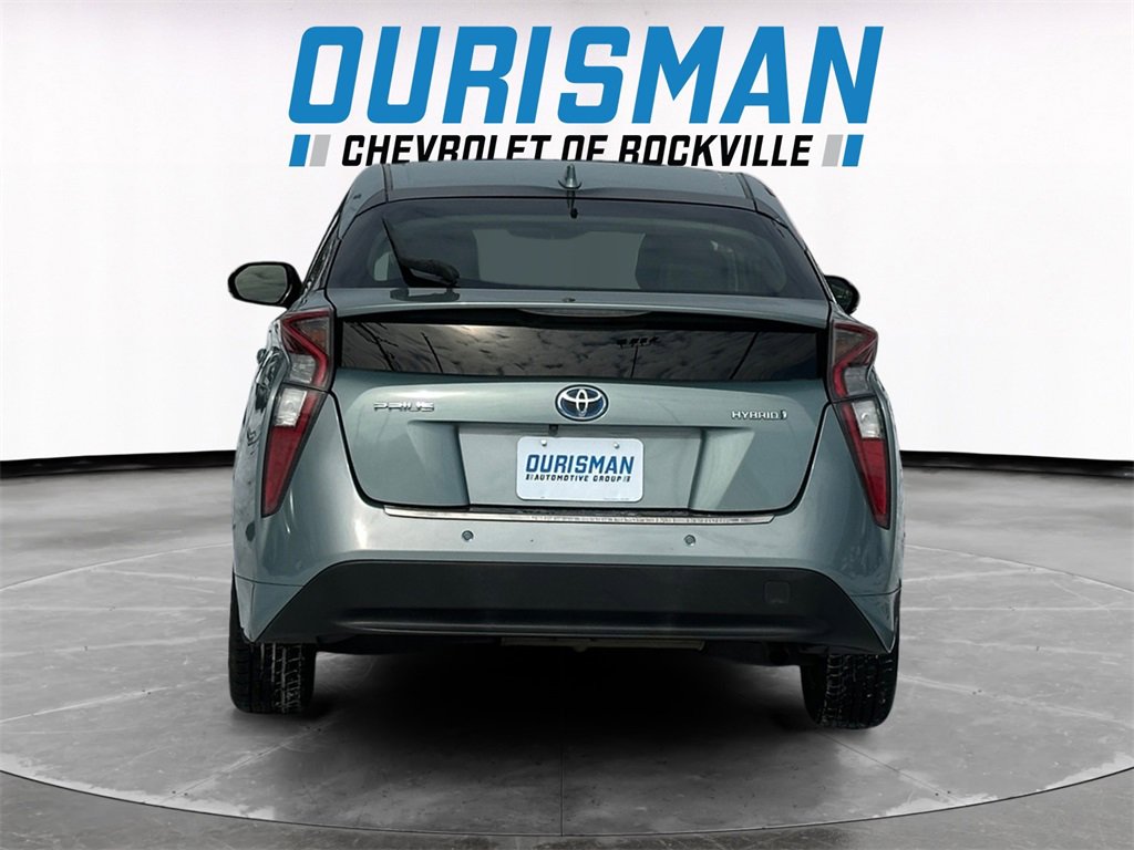 Used 2017 Toyota Prius Three image 5