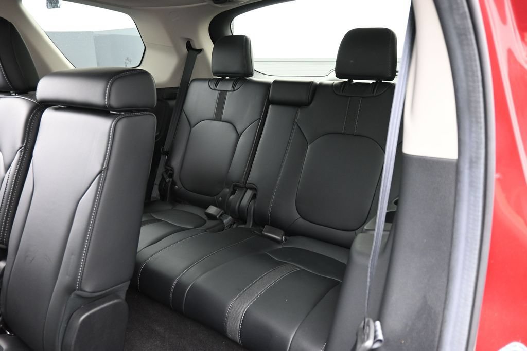 Used 2025 Honda Pilot EX-L image 27