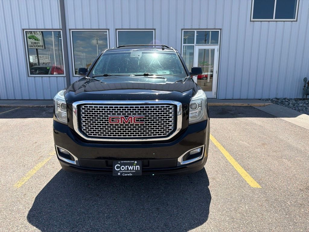 Used 2016 GMC Yukon XL Denali w/ Open Road Package AWD/4WD image 2