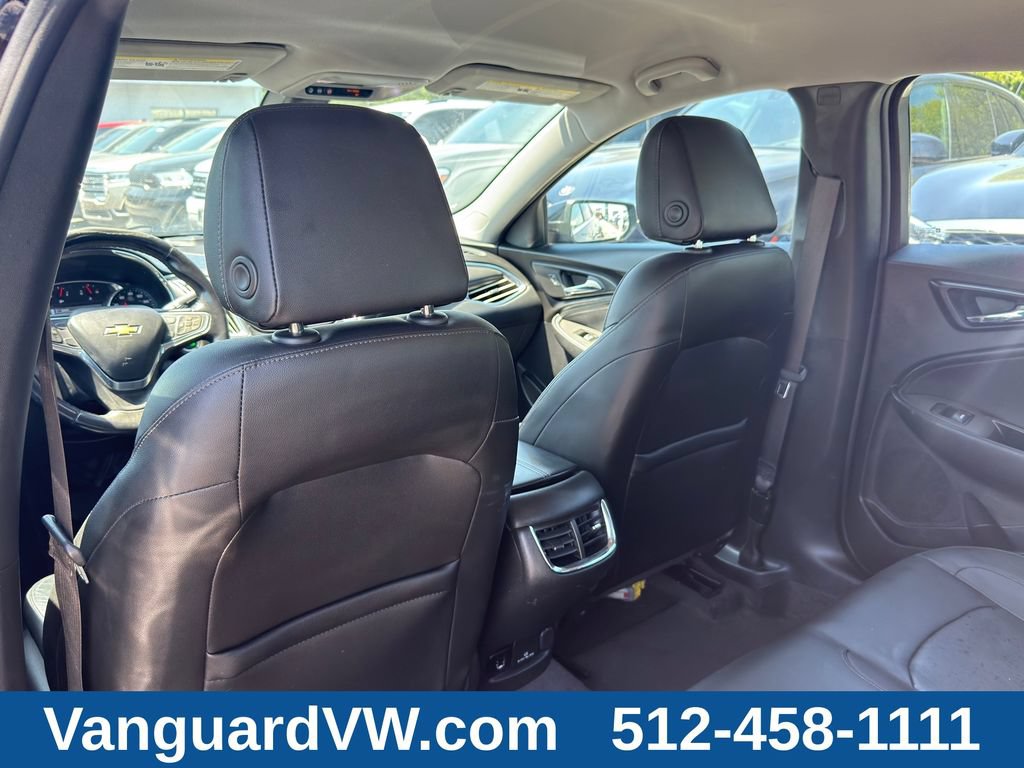 Used 2017 Chevrolet Malibu LT w/ Leather Package FWD image 27