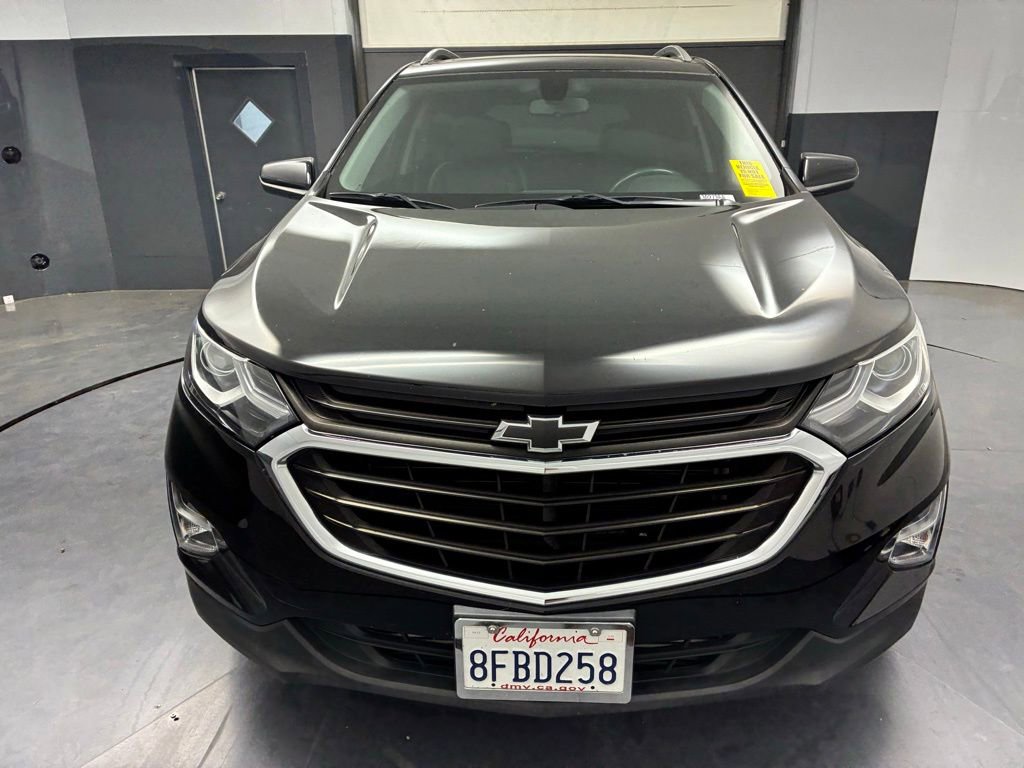 Used 2018 Chevrolet Equinox LT w/ Sun & Infotainment Package FWD image 2