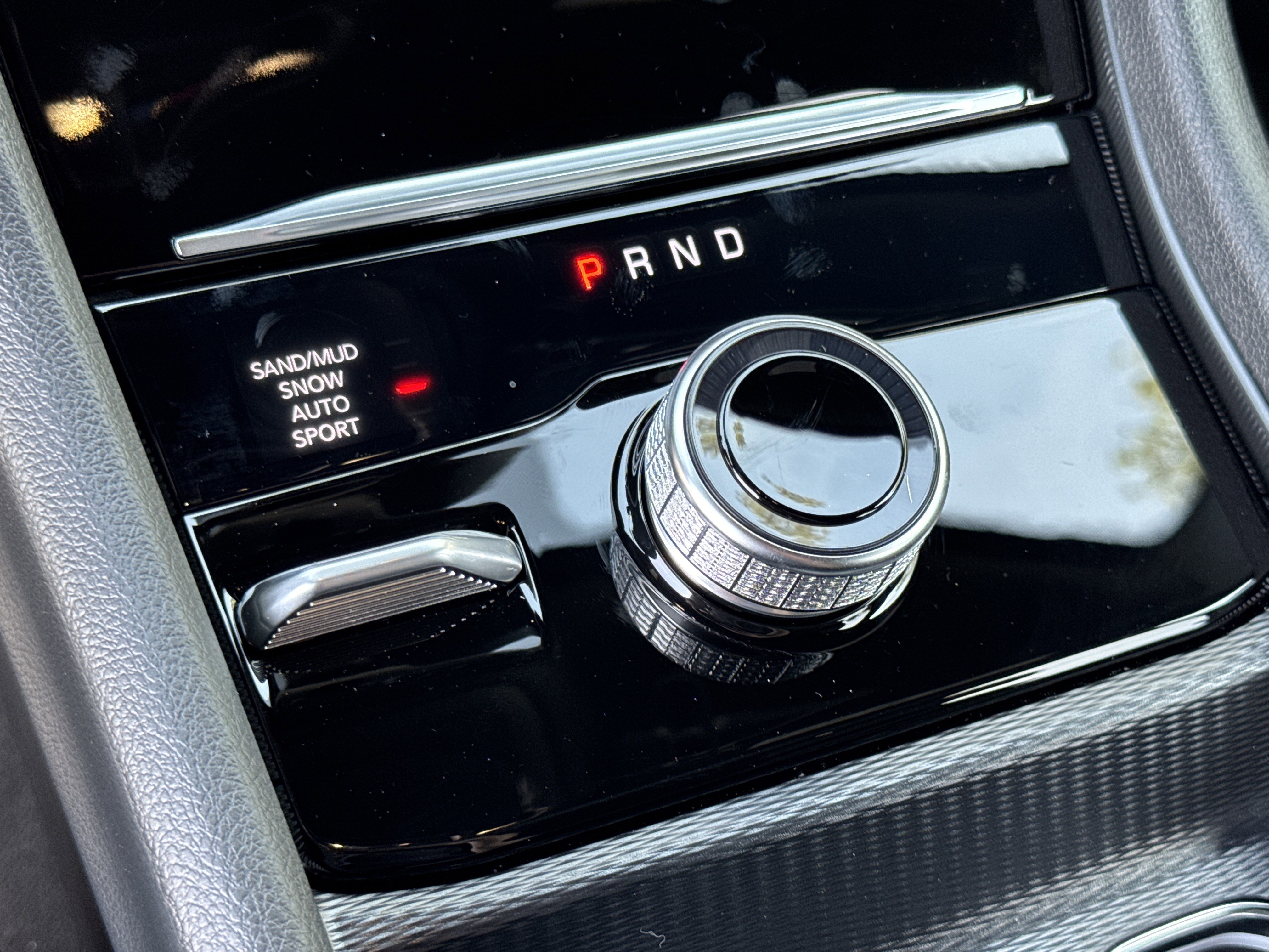 New 2026 Jeep Grand Cherokee Limited w/ Luxury Tech Group II image 38