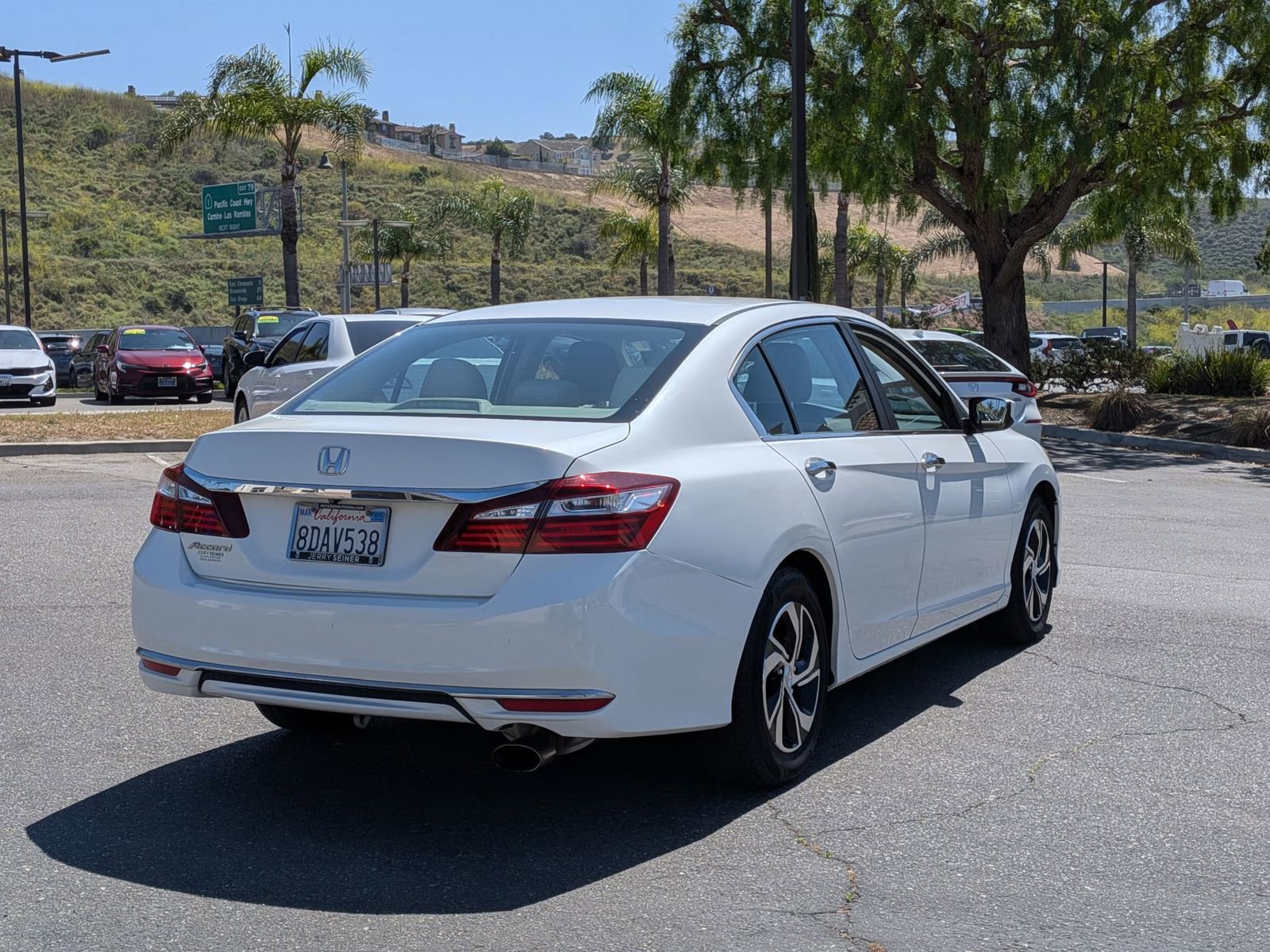 Used 2017 Honda Accord LX image 5