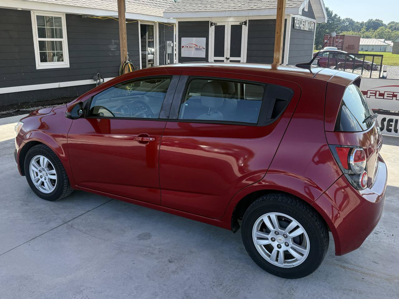 Used 2012 Chevrolet Sonic LS FWD image 9