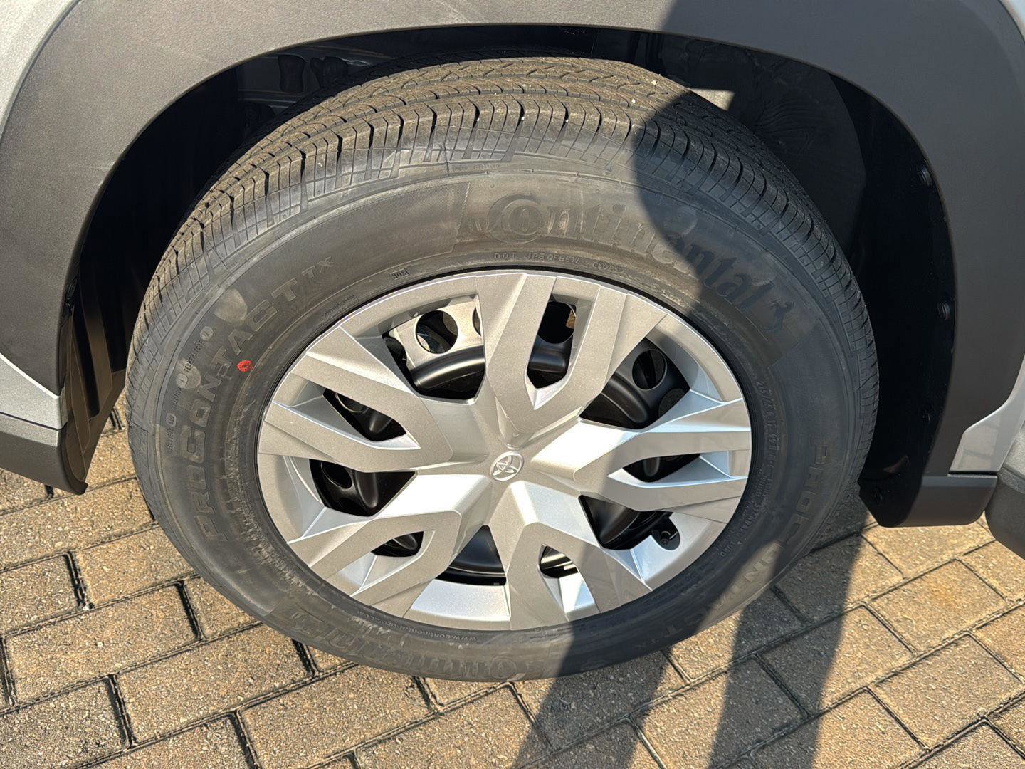 New 2026 Toyota Corolla Cross L image 31