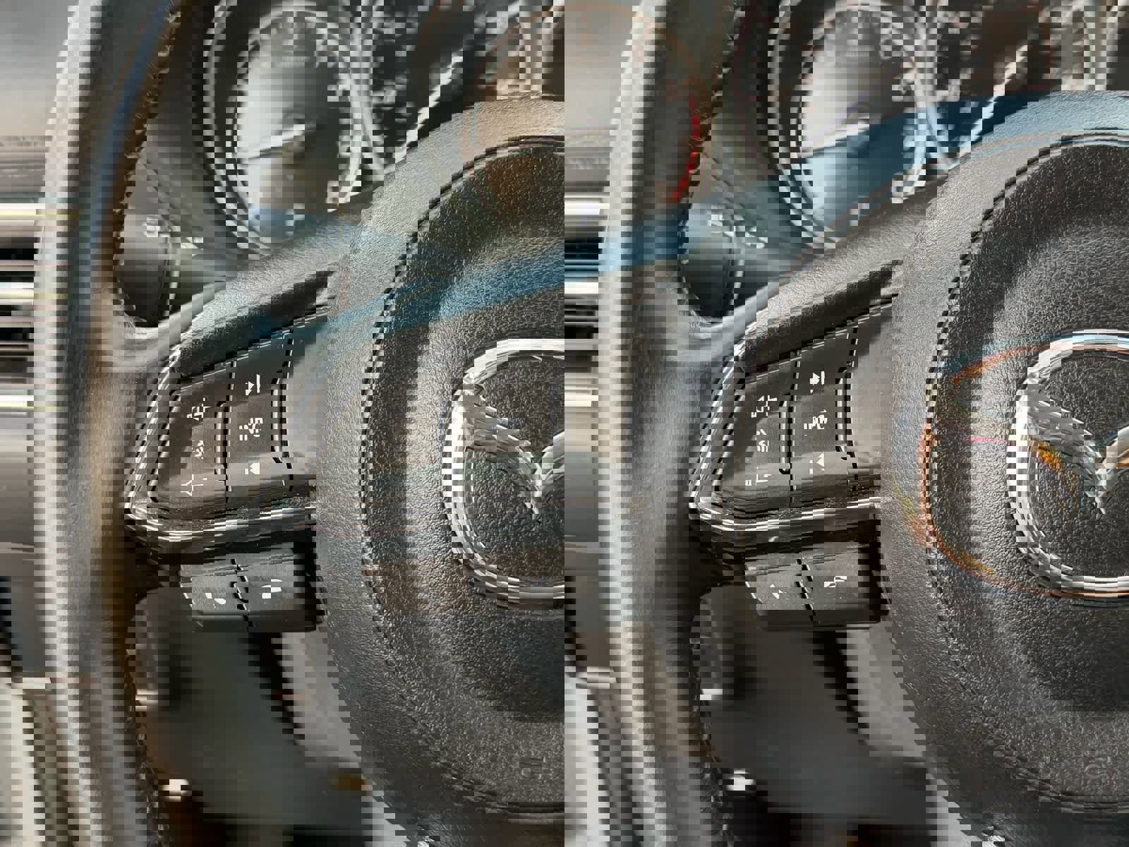 Used 2019 MAZDA CX-5 Touring image 31