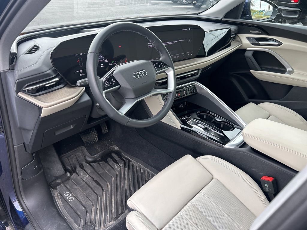 Used 2025 Audi Q5 Premium Plus image 17
