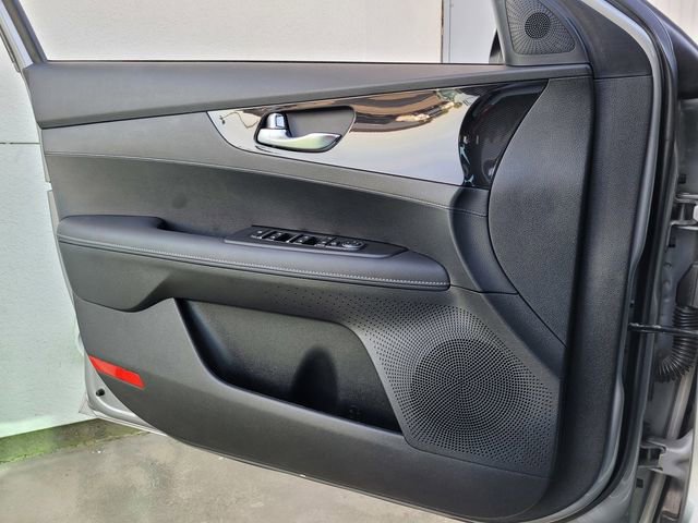 Certified 2023 Kia Forte GT-Line image 26