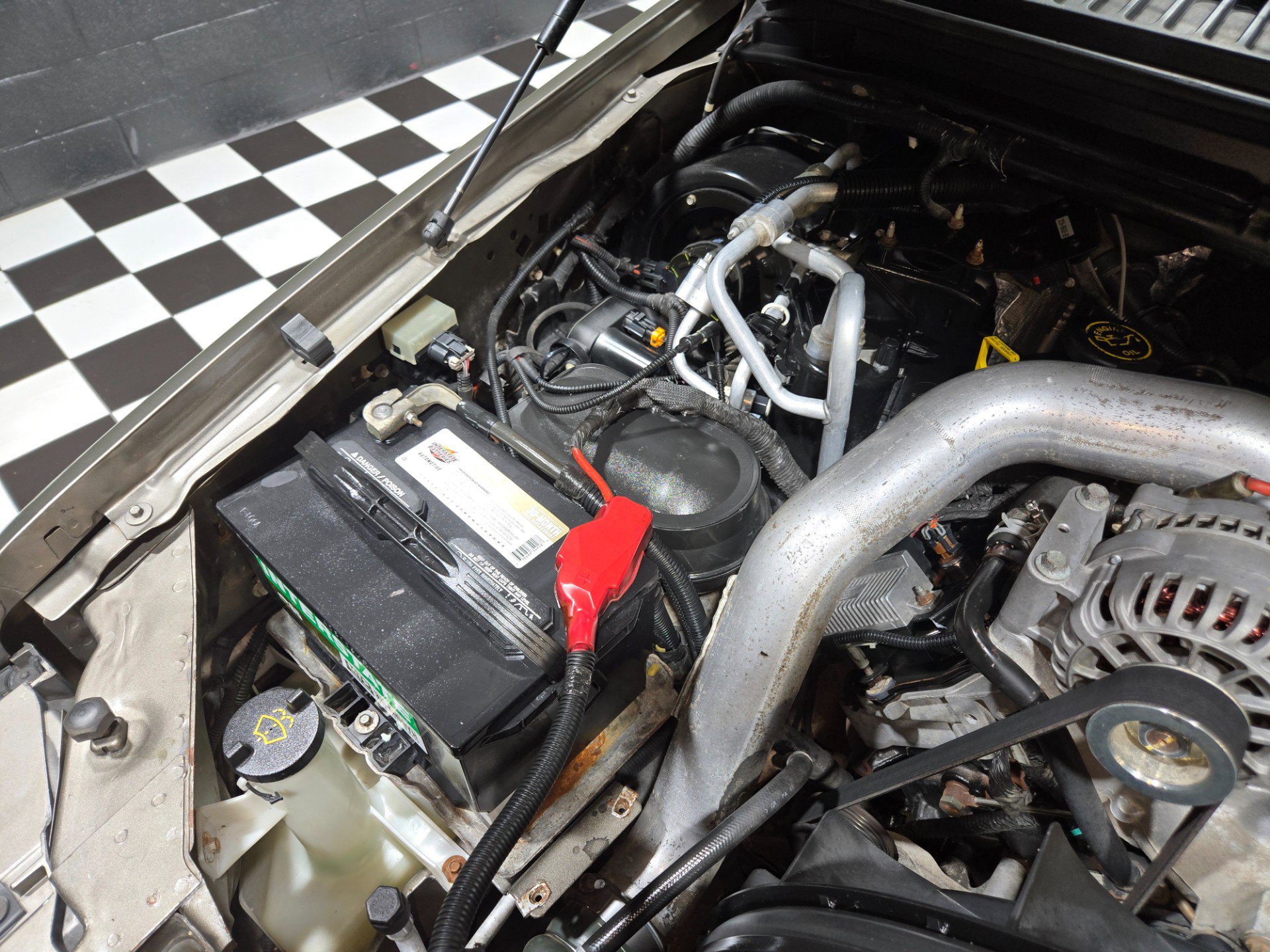 Used 2005 Ford Excursion Limited image 97