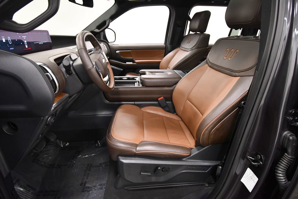 Used 2025 Ford Expedition King Ranch AWD/4WD image 14