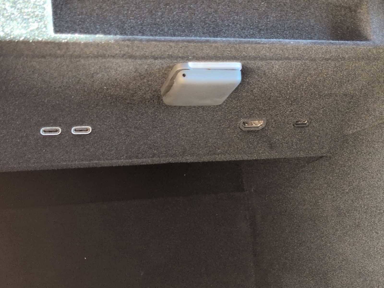 New 2026 Cadillac Escalade IQL Sport 2 image 21