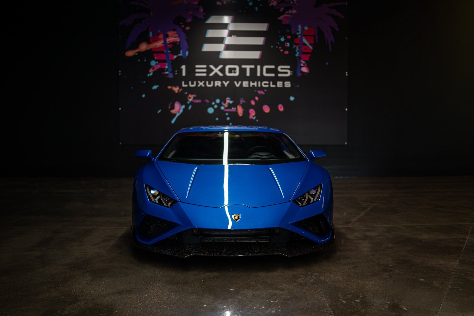 Used 2021 Lamborghini Huracan EVO RWD image 3
