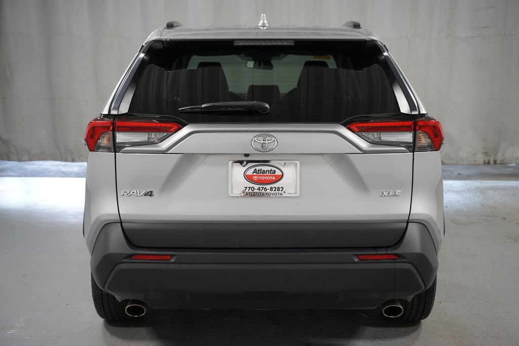 Used 2024 Toyota RAV4 XLE FWD image 7