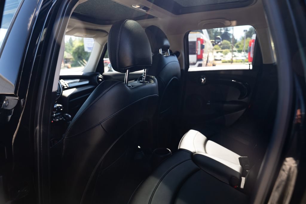 Used 2018 MINI Cooper S FWD image 21