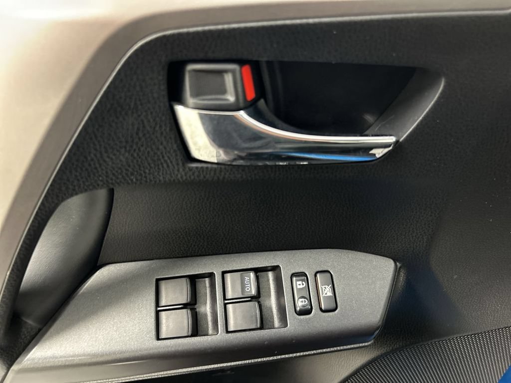 Used 2017 Toyota RAV4 XLE w/ All Weather Liner Package AWD/4WD image 11