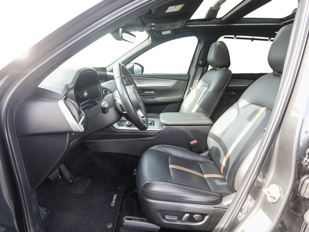 Used 2024 MAZDA CX-90 Plug-In Hybrid w/ Premium Plus image 12
