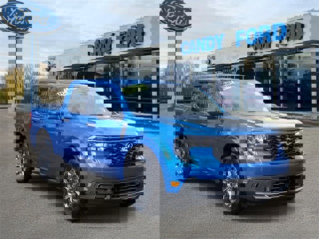 New 2025 Ford Maverick XLT w/ Equipment Group 301A