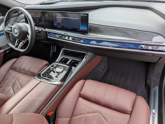 Used 2024 BMW 760i xDrive w/ Executive Package AWD/4WD image 23
