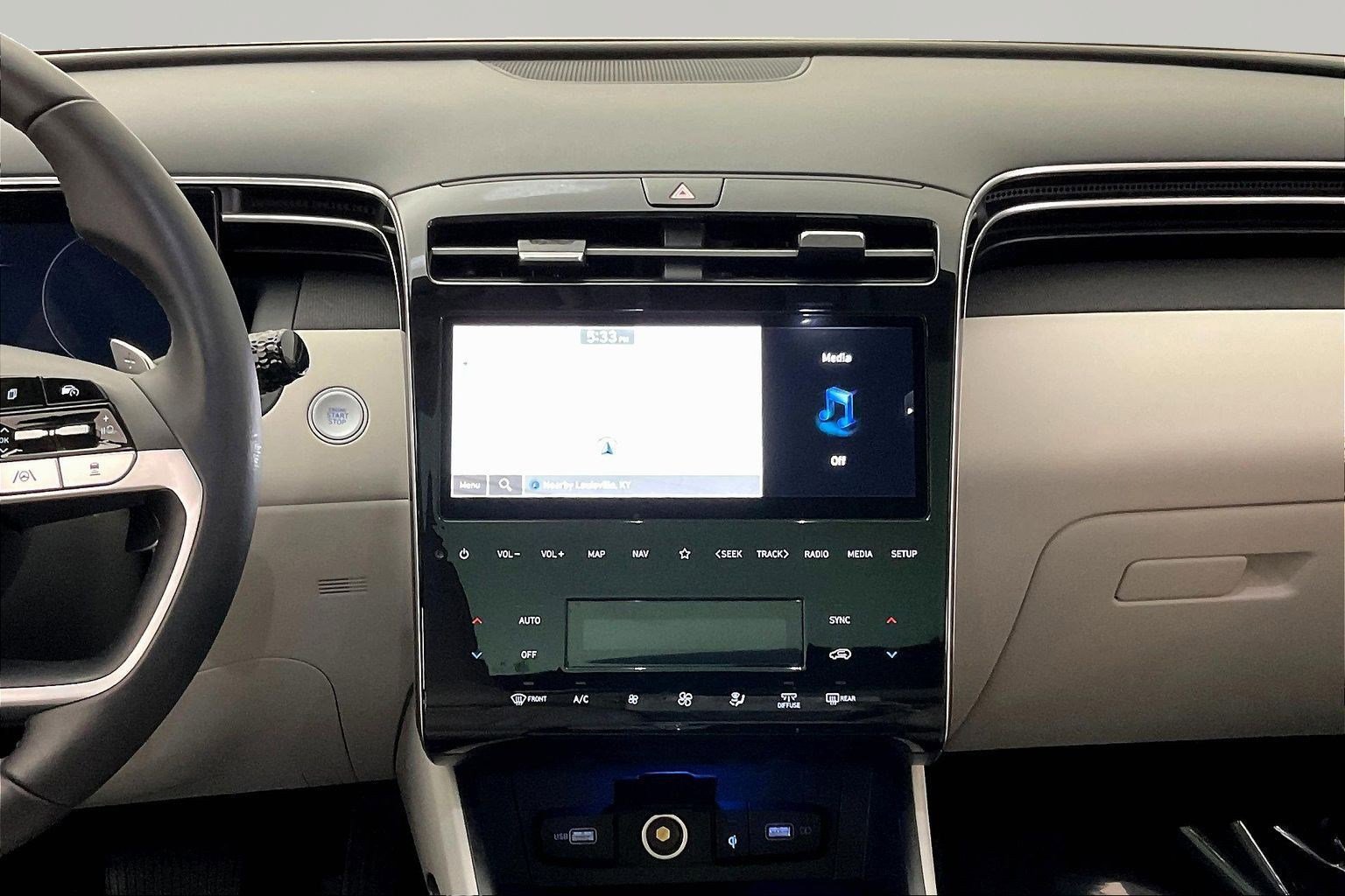 Used 2023 Hyundai Tucson Limited AWD/4WD image 9