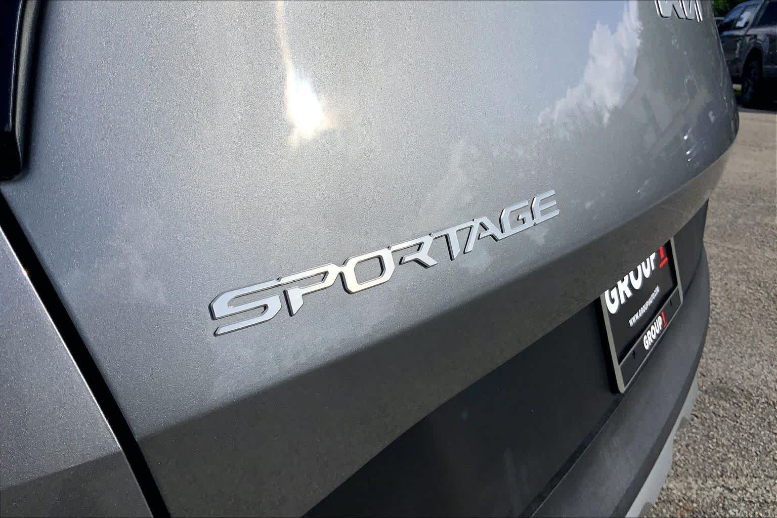 Used 2023 Kia Sportage LX AWD/4WD image 31