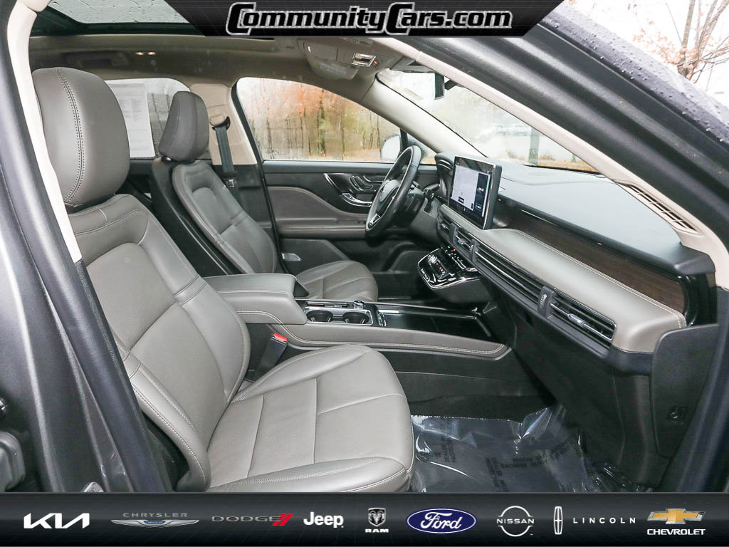 Certified 2023 Lincoln Corsair Reserve w/ Equipment Group 201A image 22