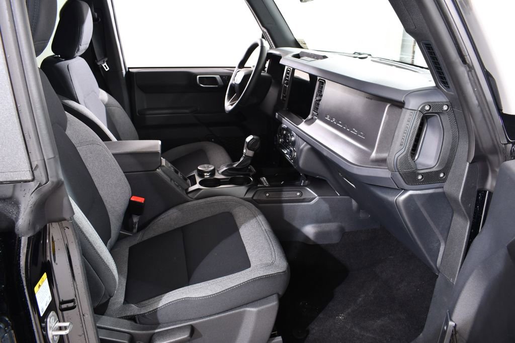 Used 2025 Ford Bronco Big Bend image 10