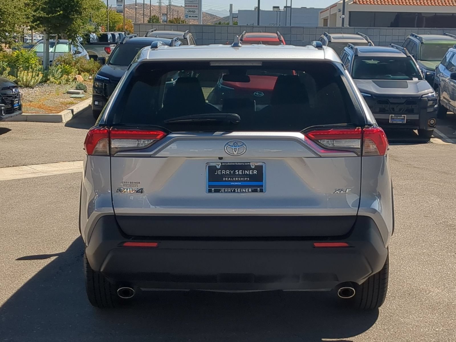 Used 2025 Toyota RAV4 XLE FWD image 4