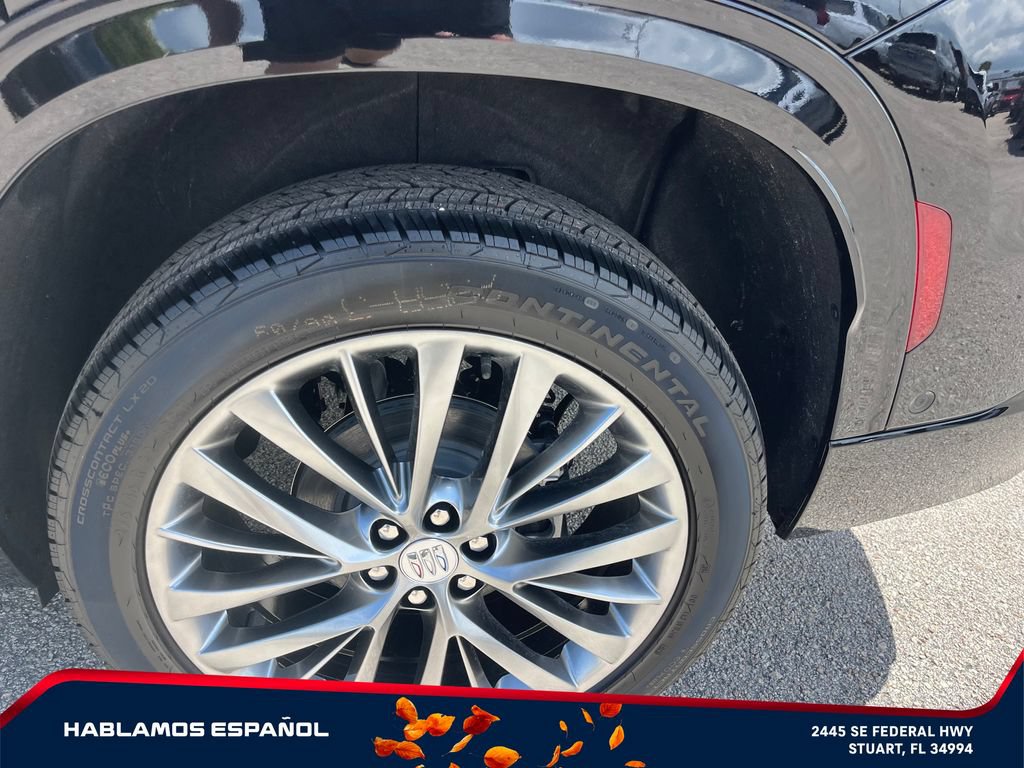 New 2026 Buick Enclave Avenir w/ Super Cruise Package AWD/4WD image 9