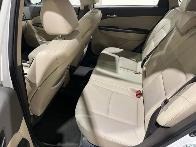 Used 2011 Hyundai Elantra SE image 21